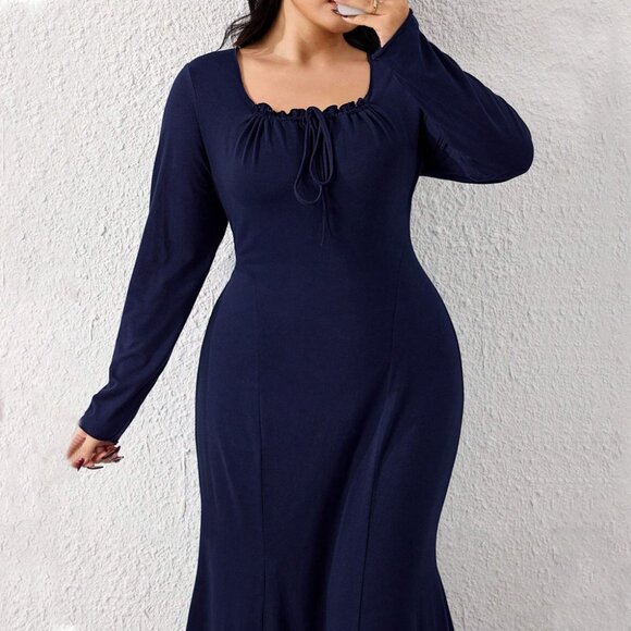 Dark Blue Elegant Maxi Dress – Long Sleeve Slim Fit High Waist Evening Gown - Picture 3 of 6